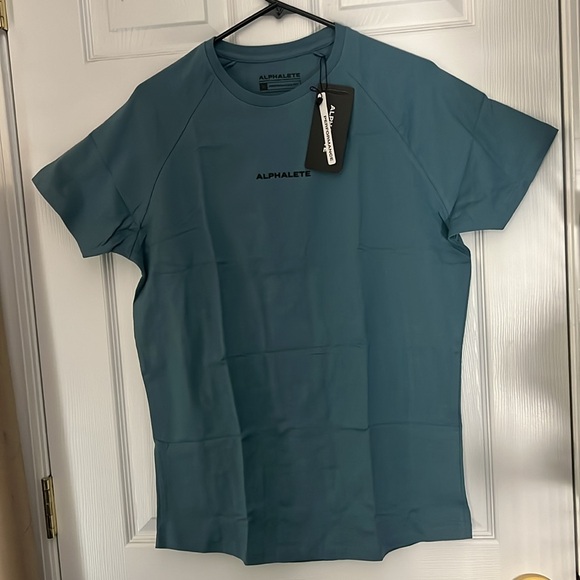 Alphalete Axis Performance Shirt - Blue - Picture 1 of 4